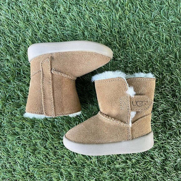 UGG Baby uggs Keelan Booties Chestnut Brown Suede Infant Shoes Size 0-6 Months - Picture 6 of 12